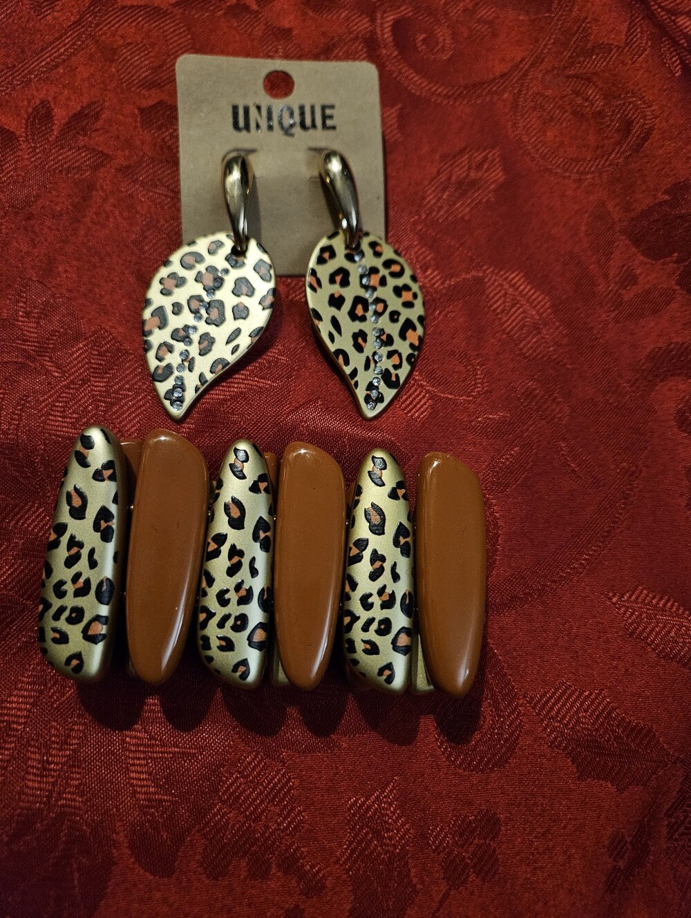 Leopard Print Leaf Earrings w/ Gold Accents & Stretched Leopard Print Bracelet